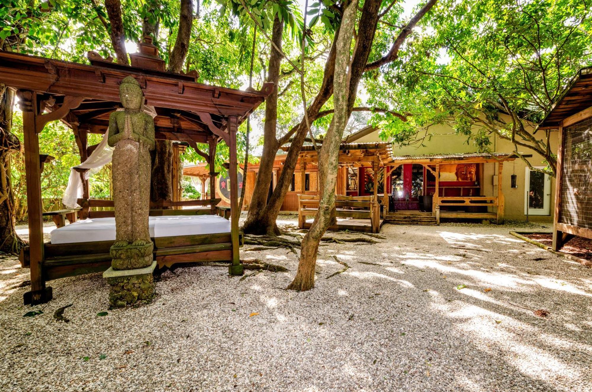 Exclusive Lake Tiny House In Beautiful Japanese Garden Homestead Exteriör bild